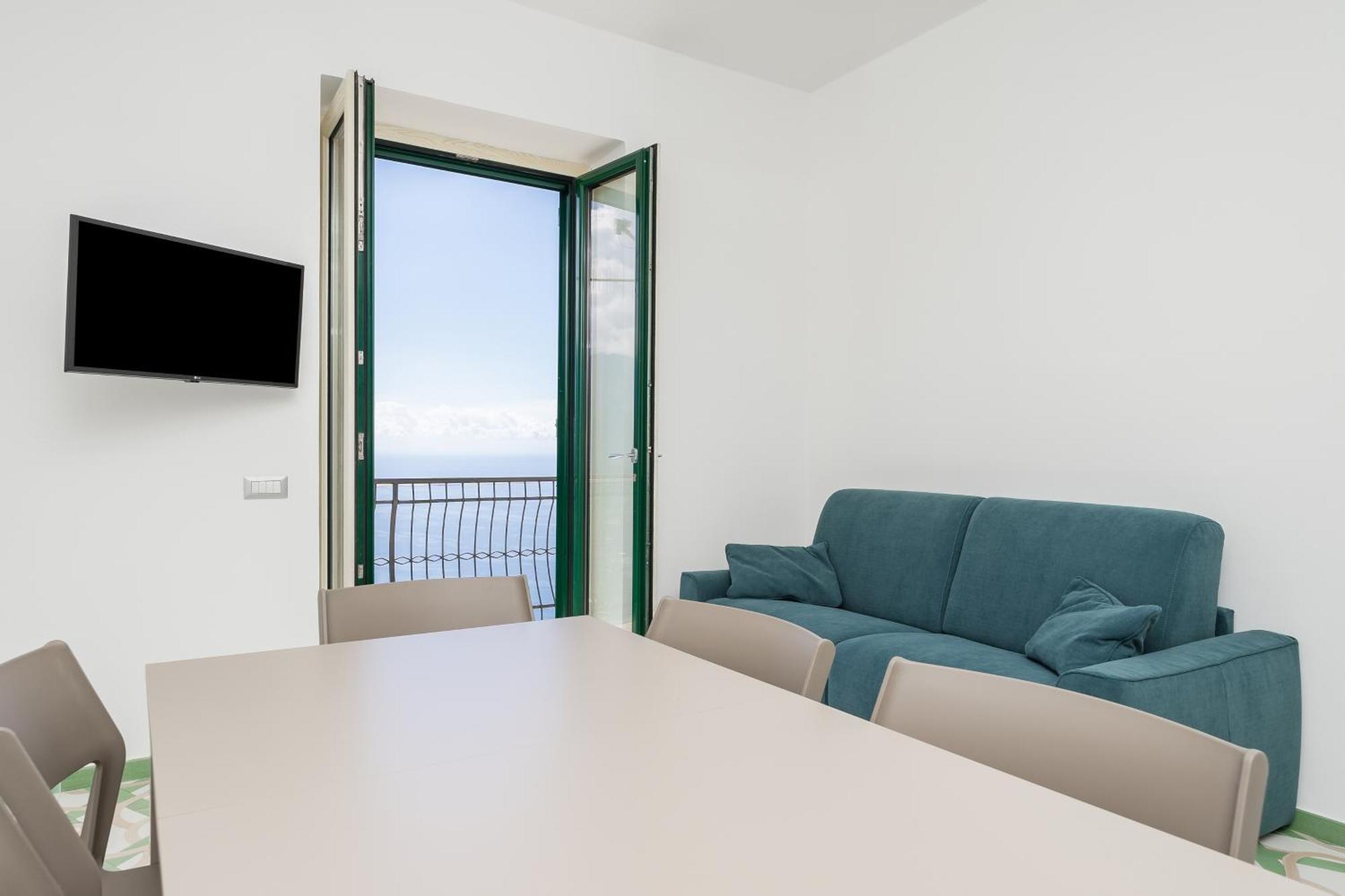 Casa Ferdimena Apartment ราเวลโล ภายนอก รูปภาพ